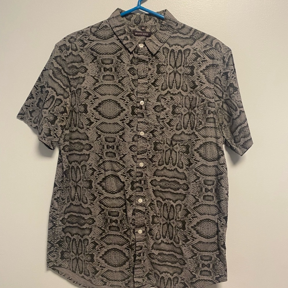 Short sleeve button up shirt
